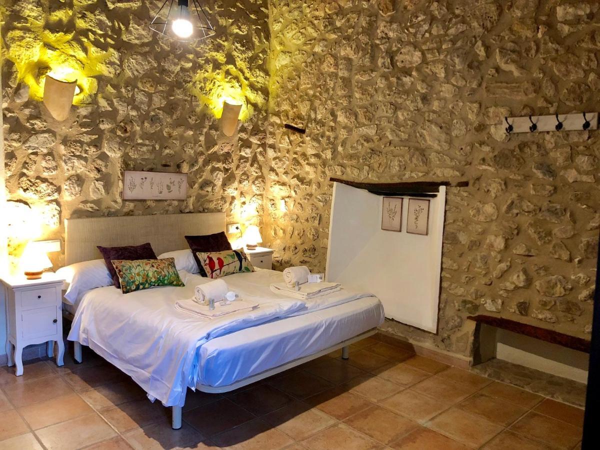 Guillo Farm stay *