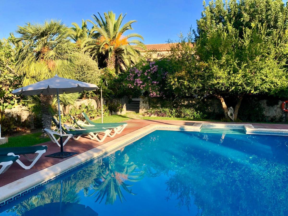 Guillo Farm stay *